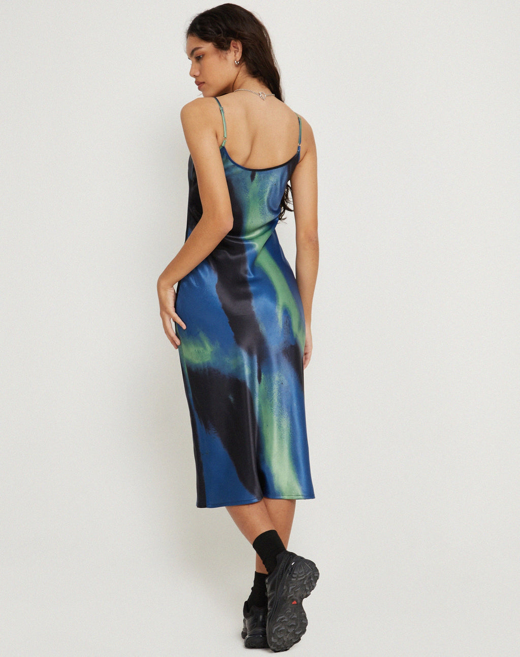 Juvina Midi Dress in Satin Watercolour Navy