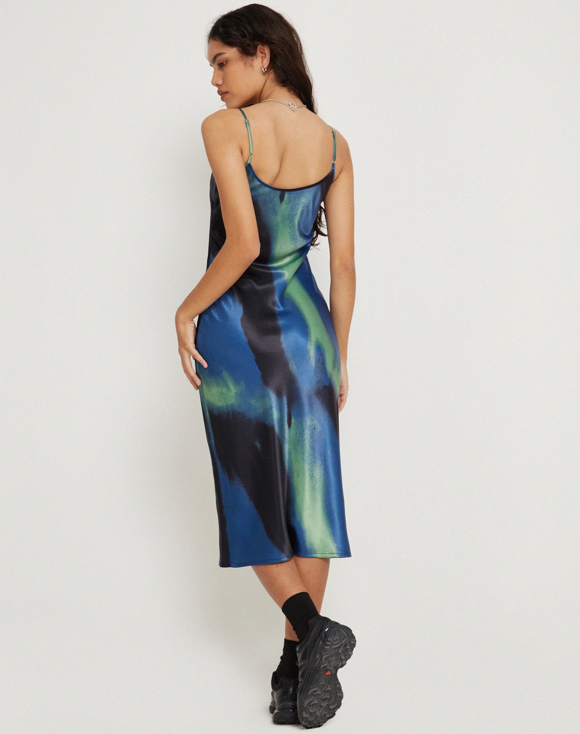 Juvina Midi Dress in Satin Watercolour Navy
