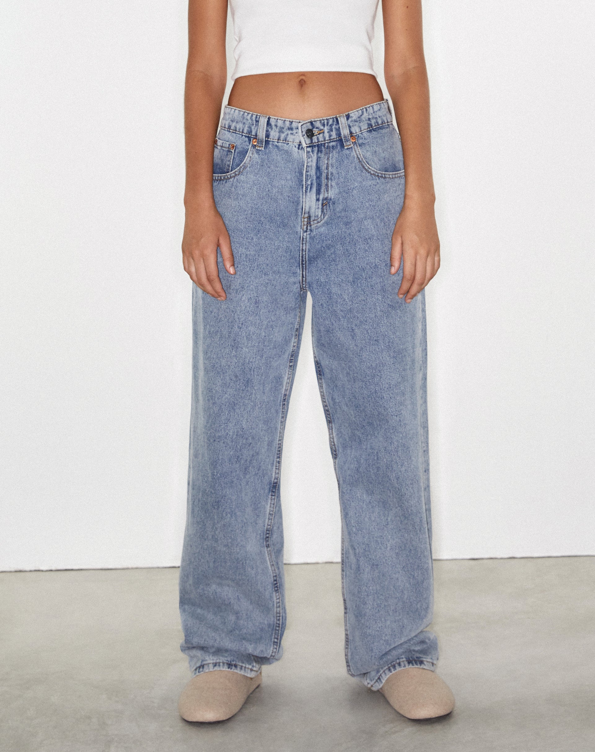 Parallel Jeans in Light Wash Denim