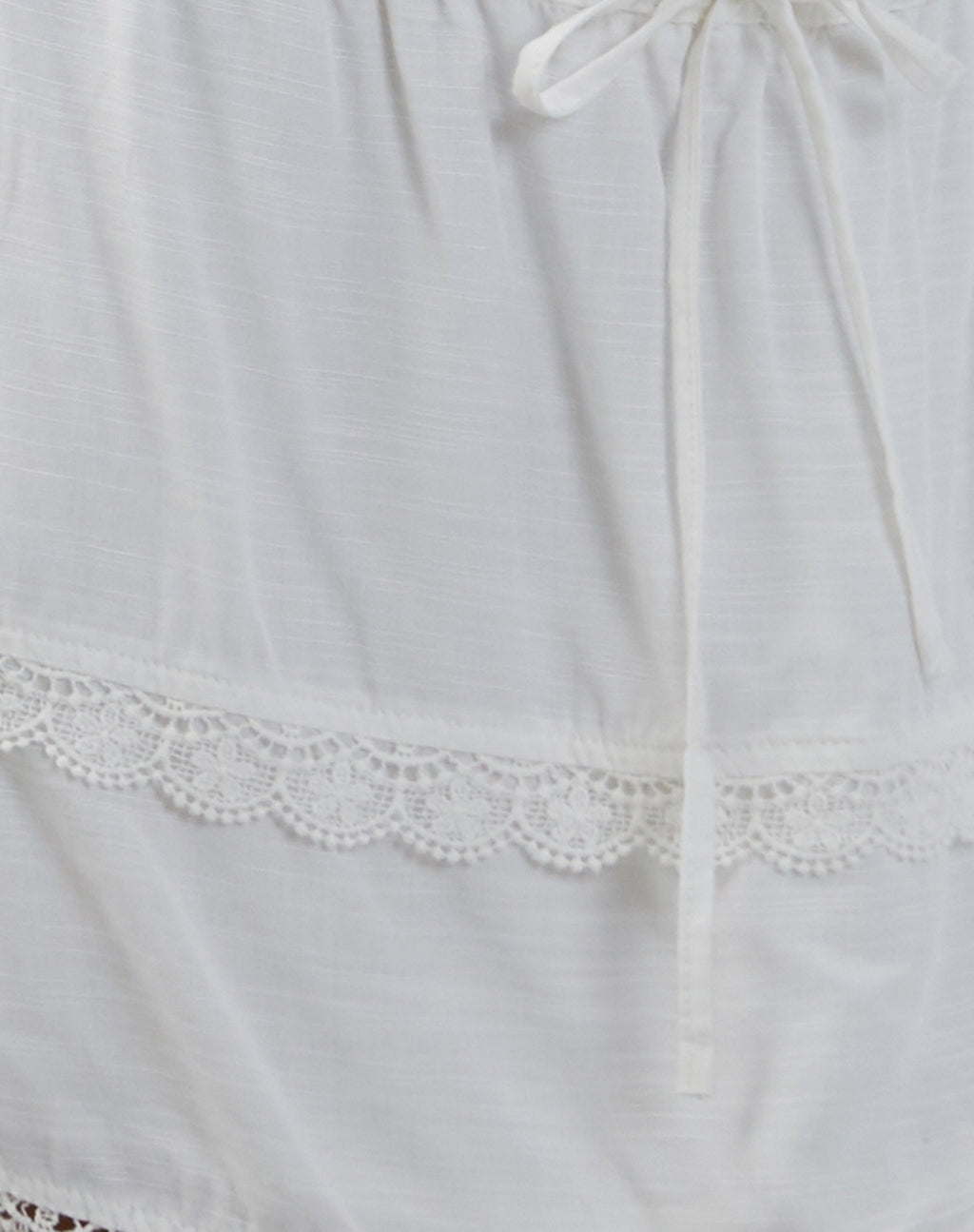Ryila Frill Mini Skirt in White