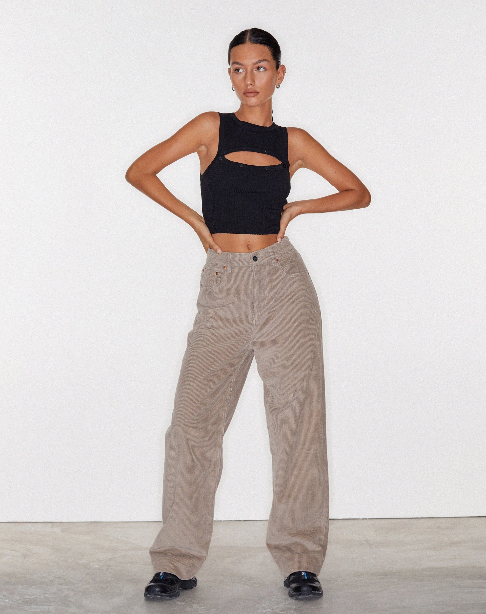 Parallel Jeans in Cord Smoke Grey