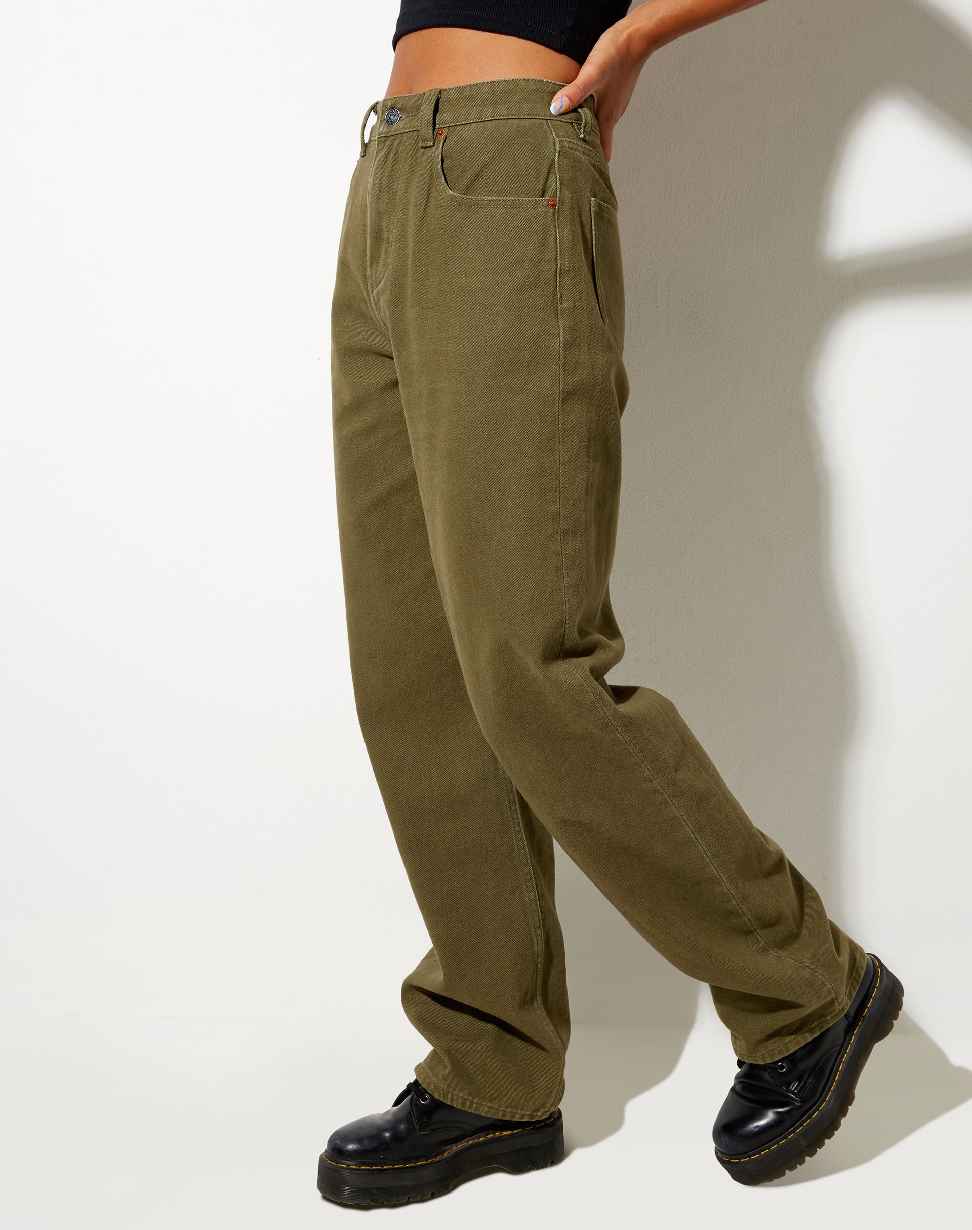 Parallel Jeans in Khaki Green