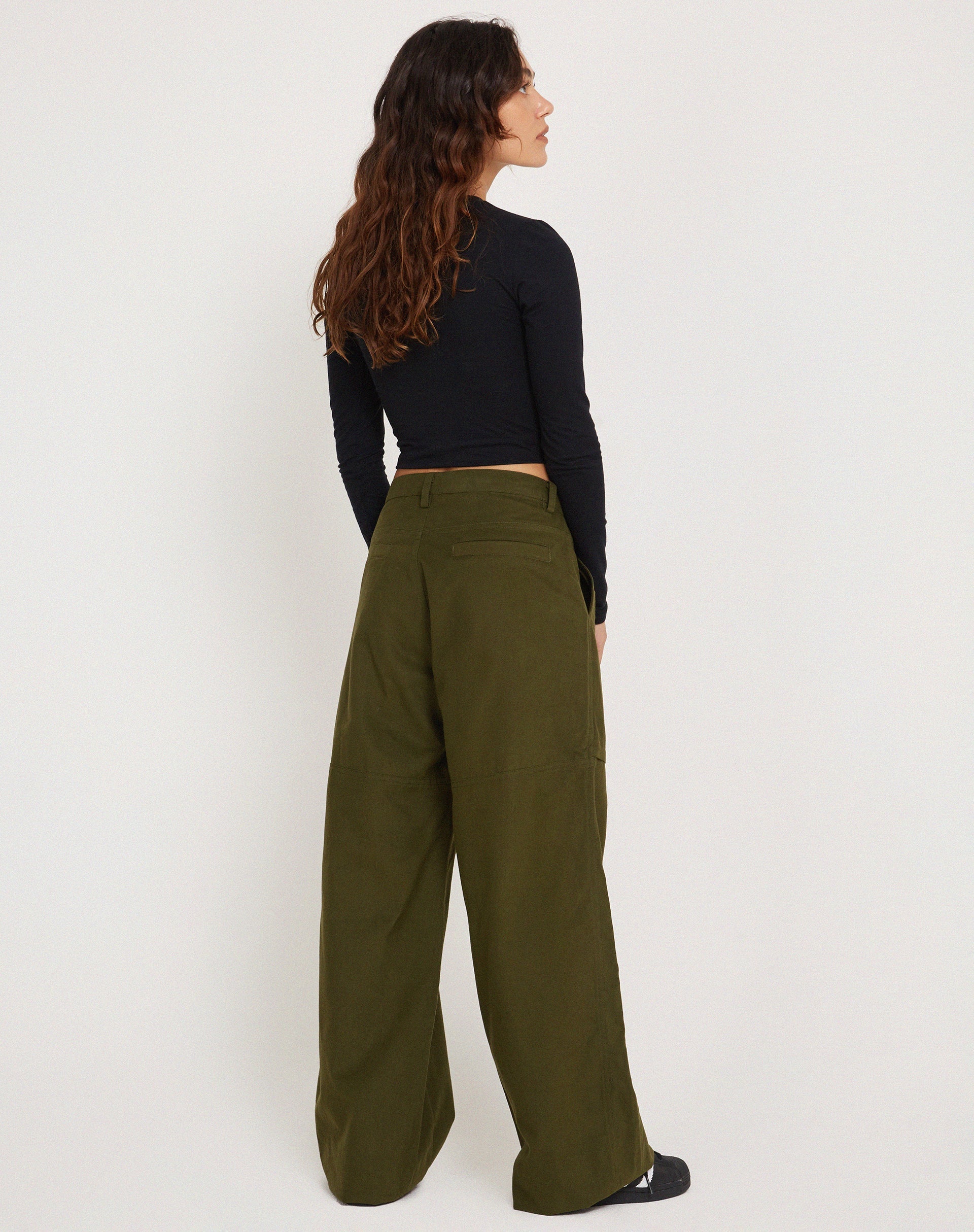 Phalia Wide Leg Cargo Trouser in Dark Olive