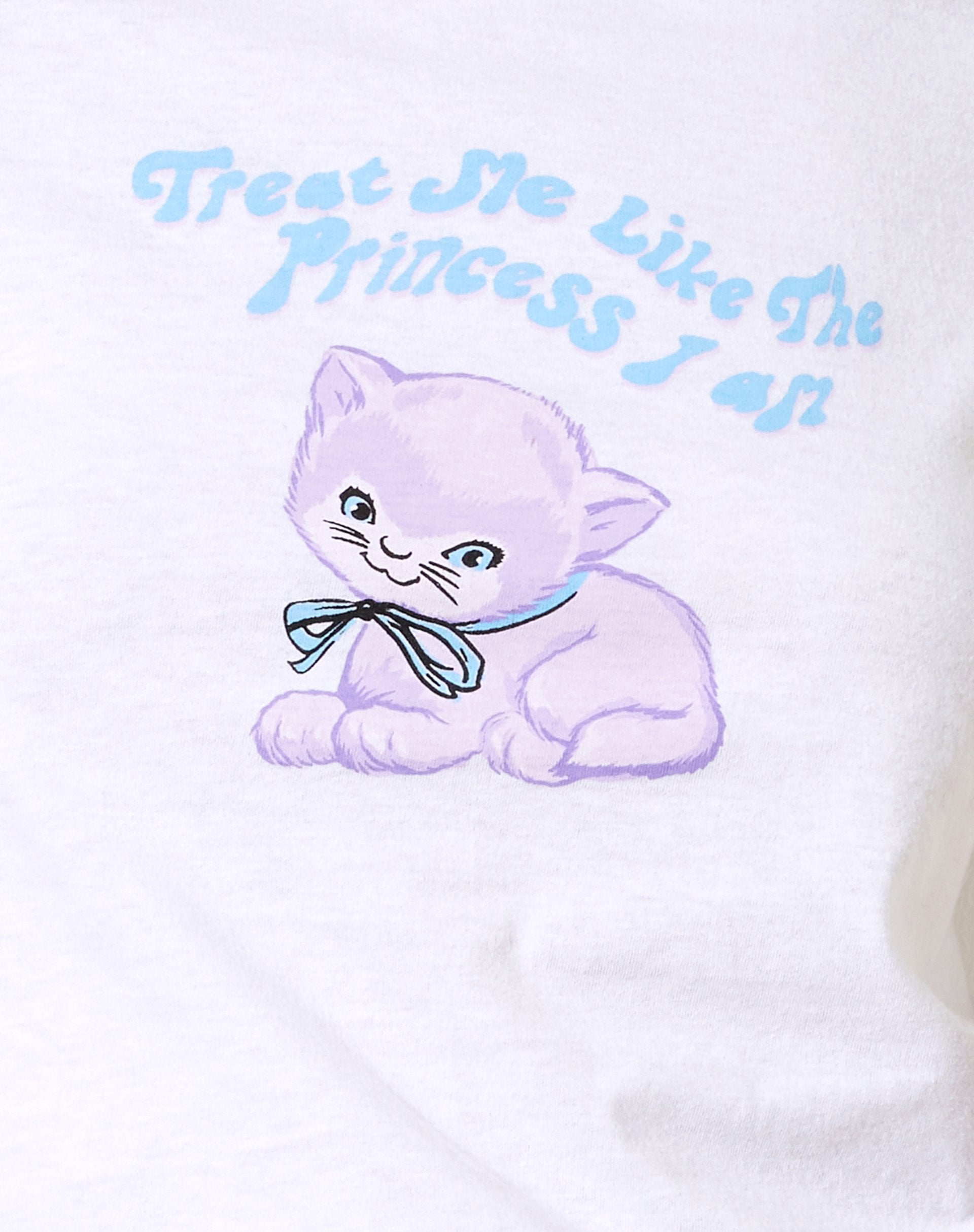 Shrunk Tee in White Dreamy Kittens